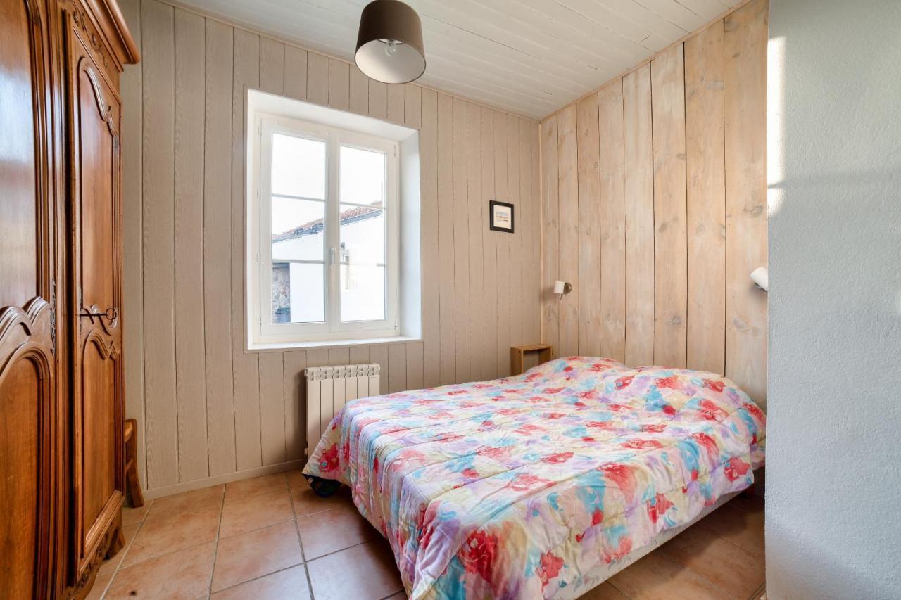 Jolie Maison Avec Cour Pour 5 Personnes Noirmoutier-en-l'Ile Kültér fotó