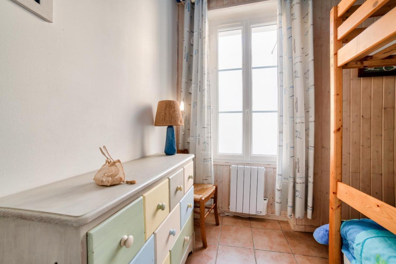 Jolie Maison Avec Cour Pour 5 Personnes Noirmoutier-en-l'Ile Kültér fotó